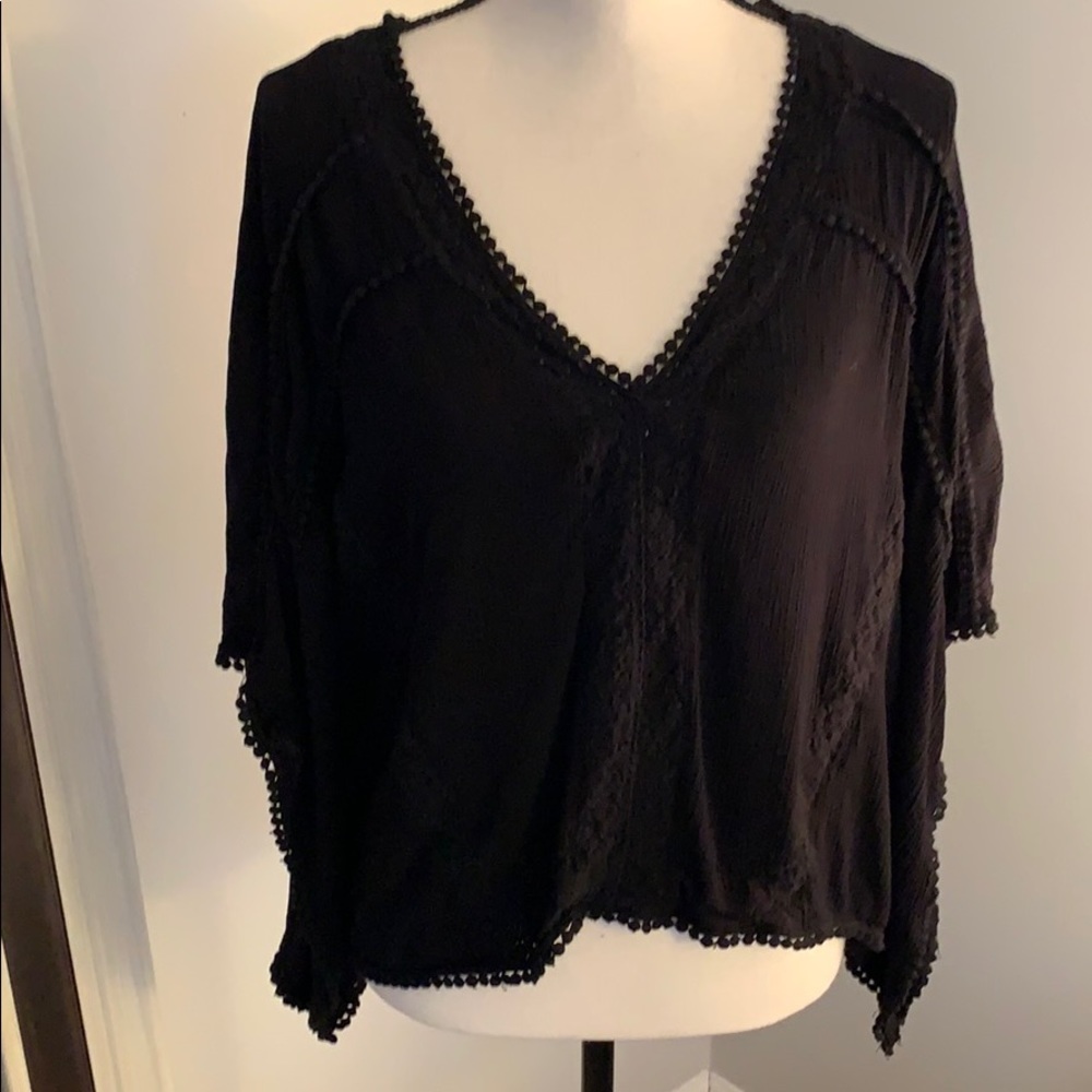 V neck top batwing style
